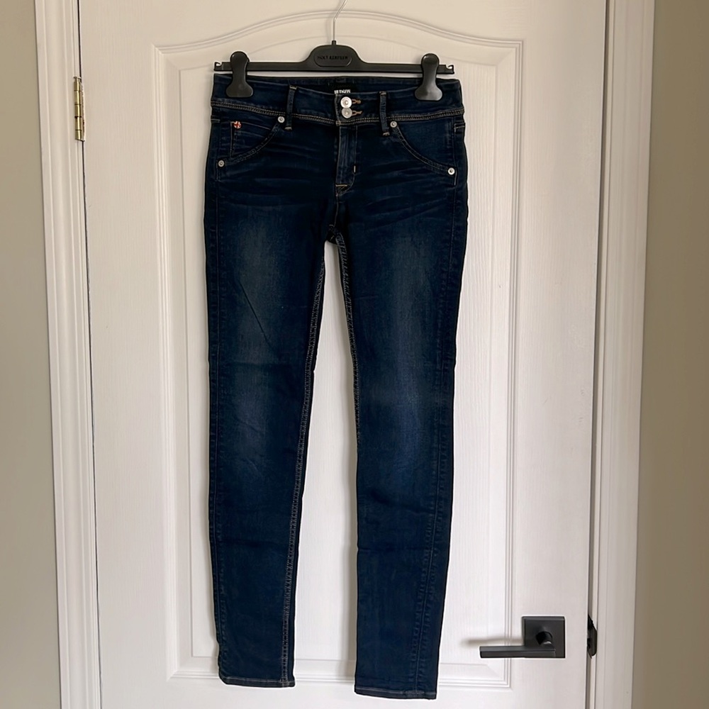 Like new Hudson skinny jeans